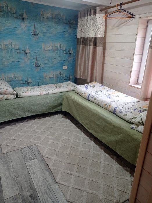 Продам будинок  біля річки