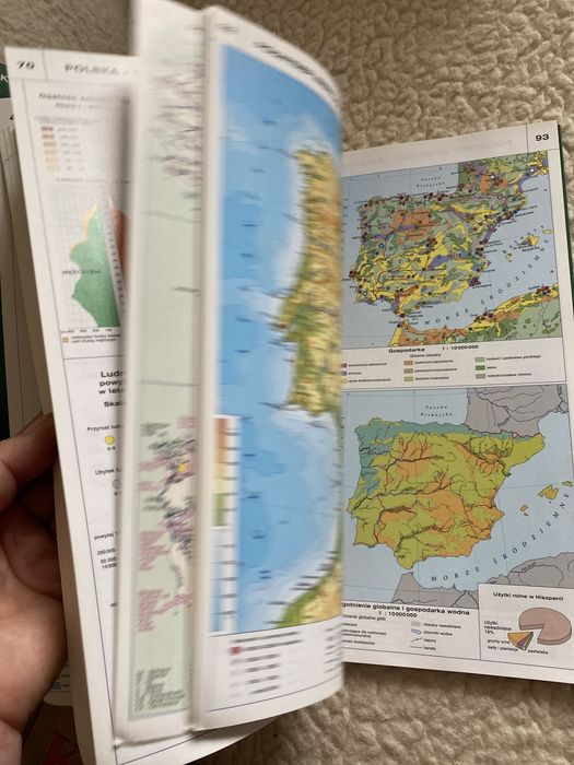 Atlas geograficzny Świat Polska