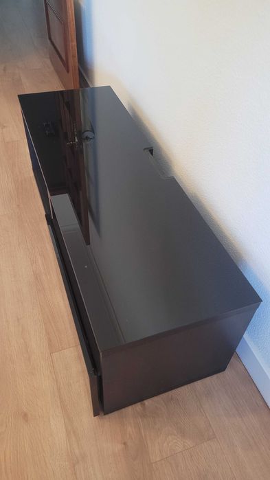 Móvel televisão preto