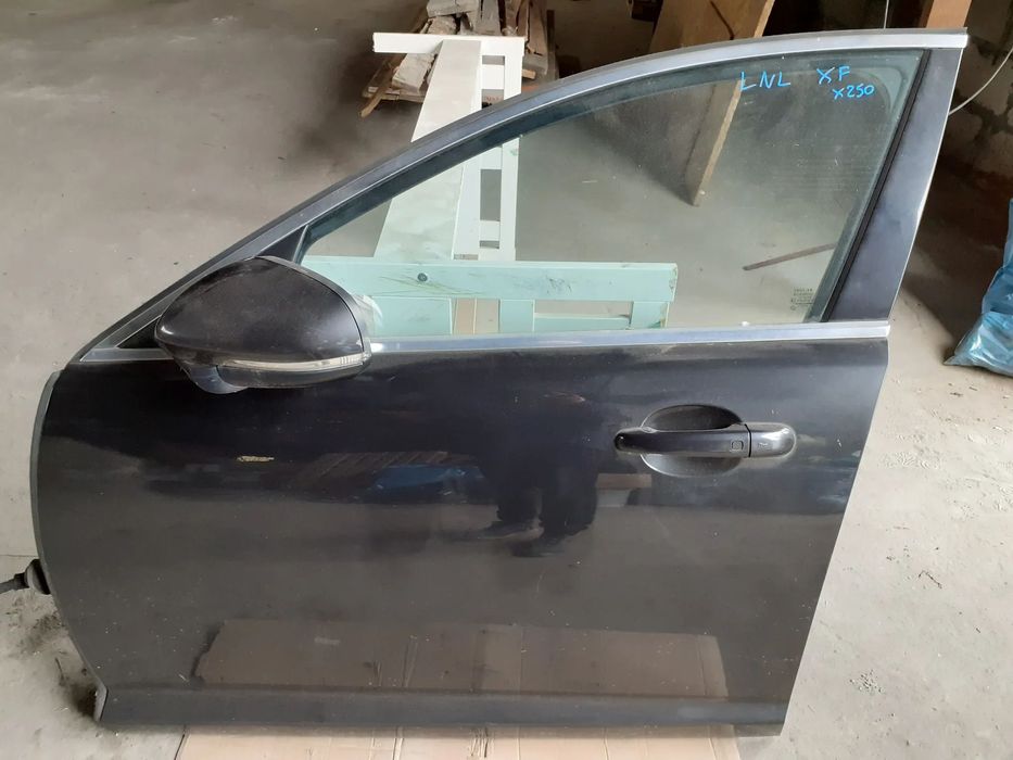 12094 Drzwi lewy przód Jaguar XF X250 LNL igła