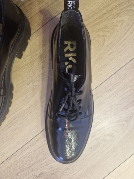 Buty skórzane oksfordki z marki Ryłko