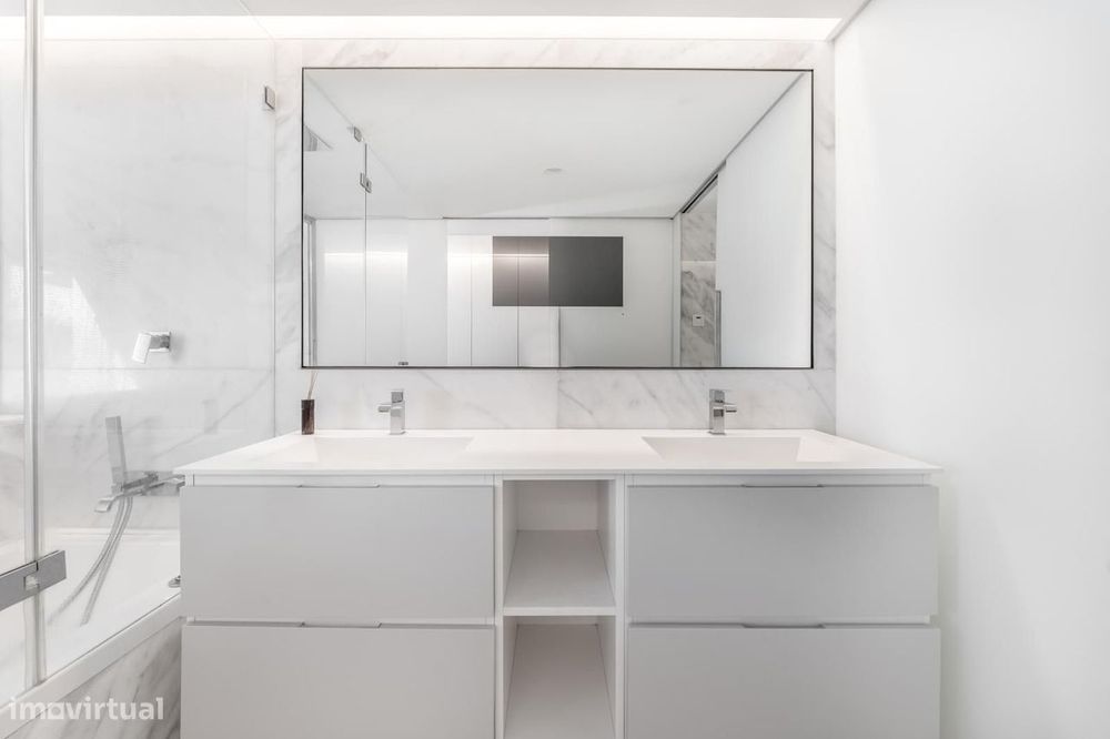 Apartamento T2 com jardim, Cascais