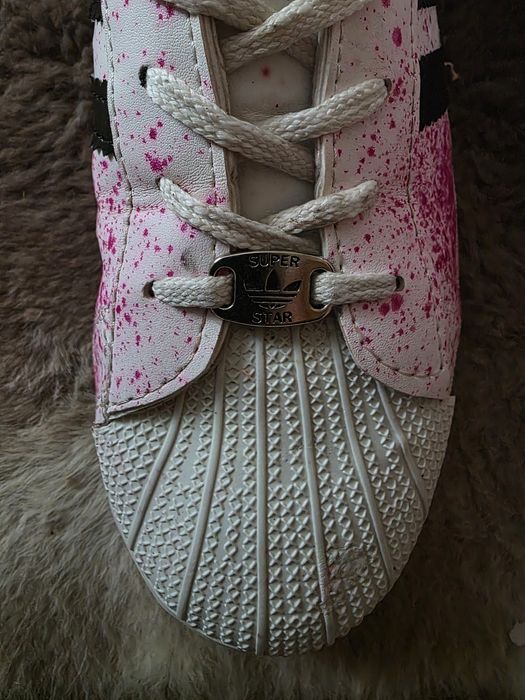 Adidas Superstar – Wyjątkowa Edycja "Splash Art" / Pride•Rozmiar 42•Unisex
