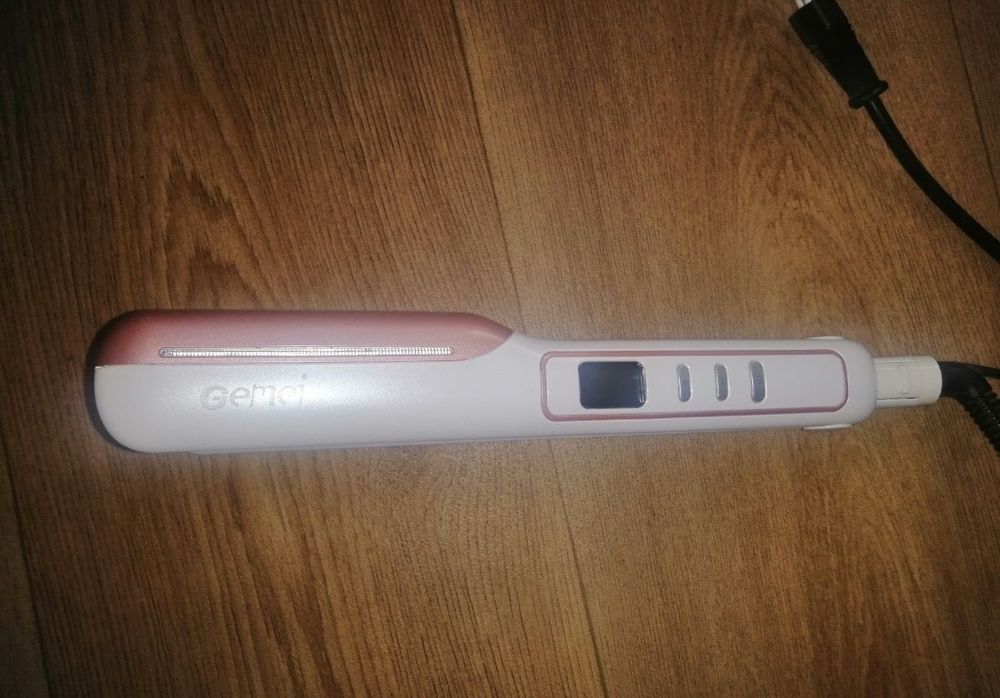 утюжок, выпрямитель для волос Gemei