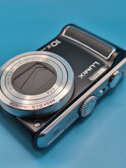 Panasonic Lumix DMC-TZ5 Zoom 10x