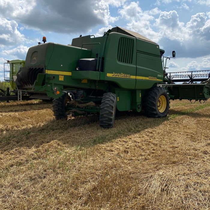 Kombajn John Deere 9560WTS