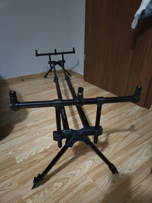 Rod pod 3 wędki Anaconda