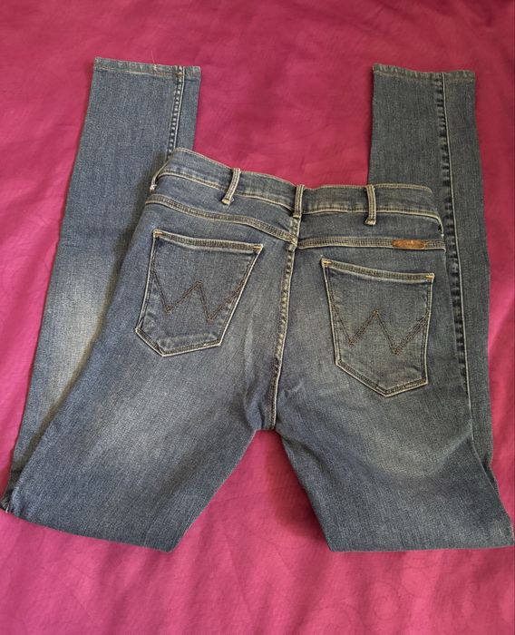 Wrangler skinny W25 L32 Jaclyn – klasyczne jeansy rurki