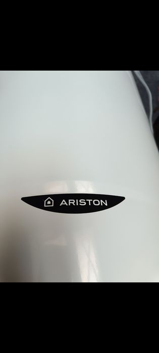 Продам бойлер Ariston на 80л