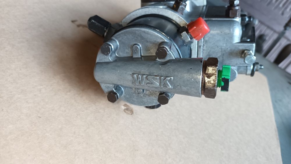 Pompa paliwa wtryskowa mf 235 255 133 135 145,ursus 3p 3p