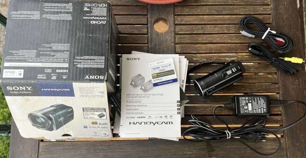 Sony Handycam HDR-CX 116E