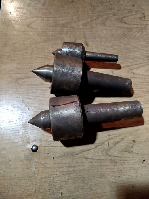 Продам фрези нові і свердла з конусним хвостовиком