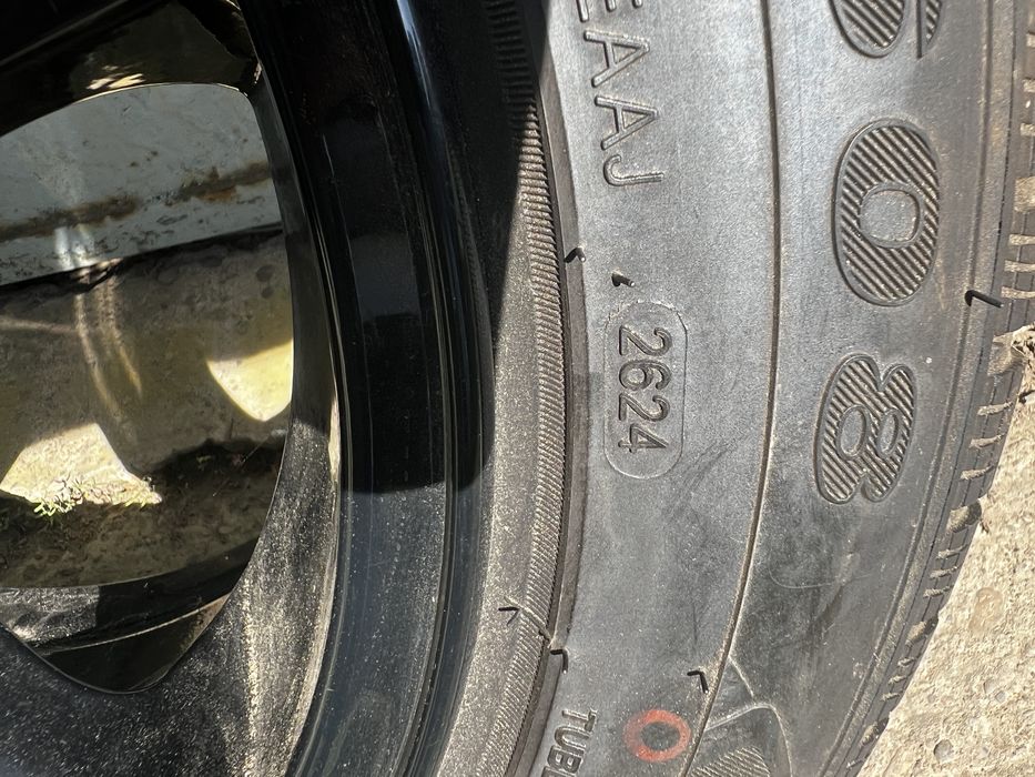 Диски BMW + зимова резина R16 205/55