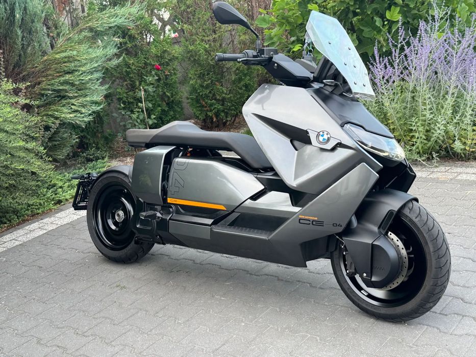 BMW CE 04 https://youtu.be/AlQxEtzAUlA