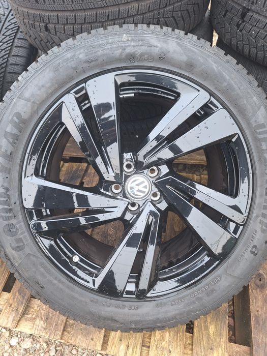 Koła zimowe VW Touareg III 285 45 r20
