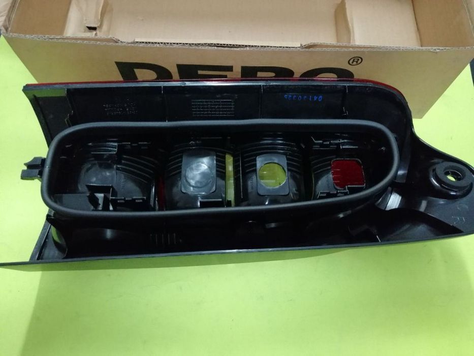 Farolins de stop Renault Master 2005 até 2008 NOVOS