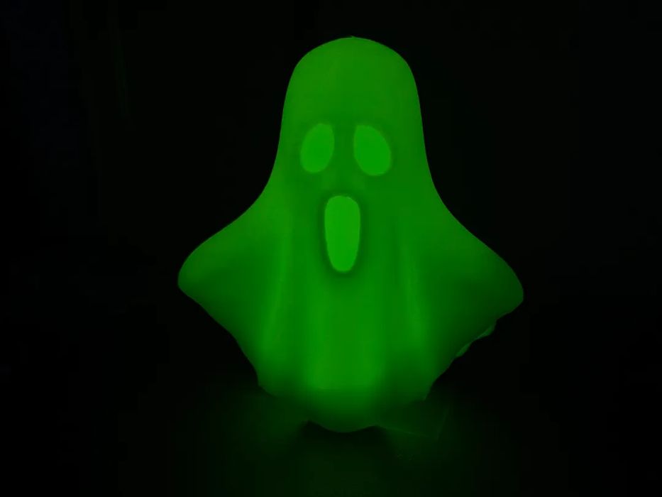 Fantasma Assustador com Cara de Ghostface (Halloween)