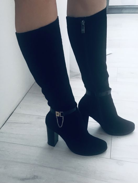 Жіноче взуття в ідеальному стані осінь/зима