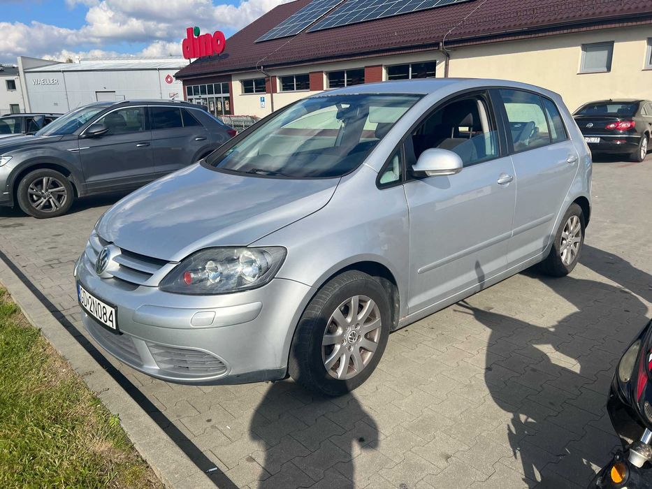 Prawo własności do ½  samochodu osobowego Volkswagen Golf Plus