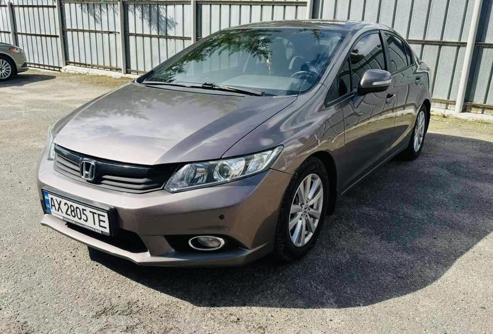 Honda civic 2012 г