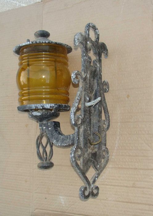 Candeeiro Grande de Parede com Vidro Laranja