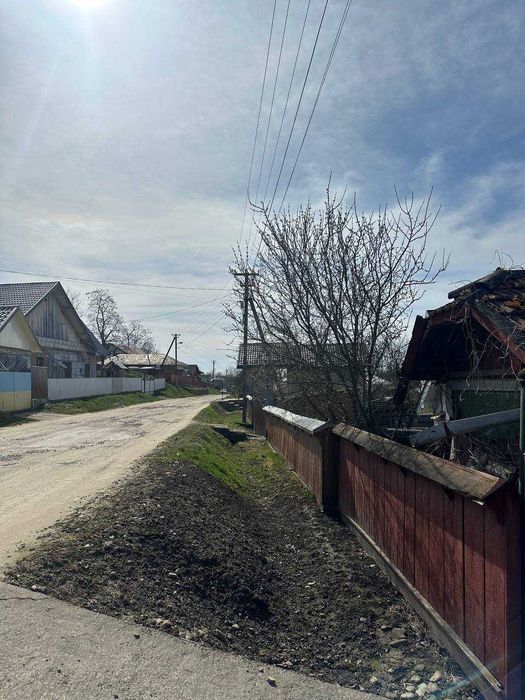 Продається будинок в с. Устя