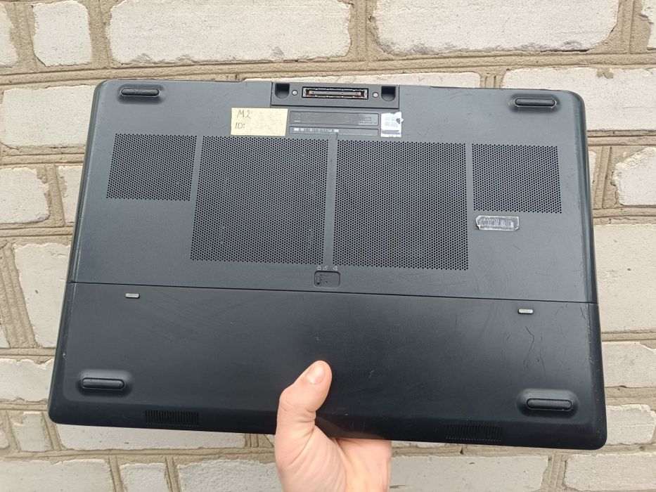 8гб відеокарта 17.3", Ігровий ноутбук DELL (i7 6820HQ/16/1000/P4000)