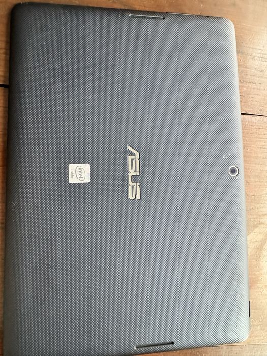 Планшет Asus ME302C