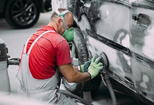 Reparação de riscos e pintura RAPIDA em Lisboa