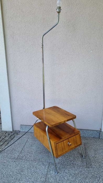 Podłogowa Lampa ze stolikiem TYP LG-01 Design PRL lata 50 Bauhaus