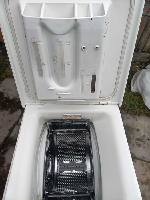 Pralka ładowana z góry