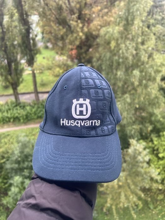 Кепка капелюх husquarna оригінал лімітована