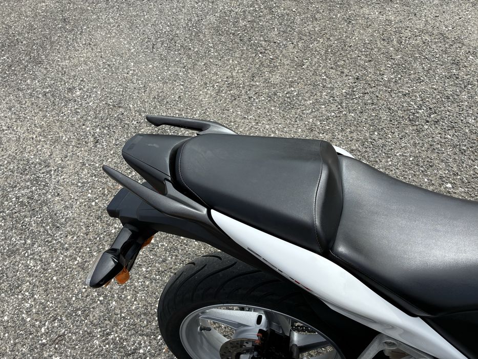 Honda CBR 250R - Poucos KM’s