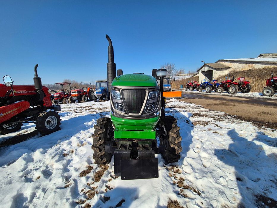 Трактор Синтай ТРКХ 240 2025 года сборки гарантия 2 года
