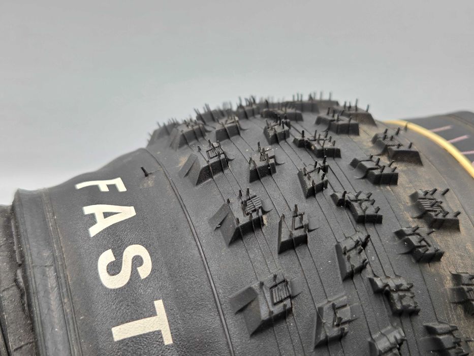 Opony Specialized Fast Trak S-WORKS T5/T7 29X2.20