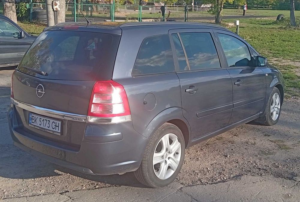 Продам автомобіль