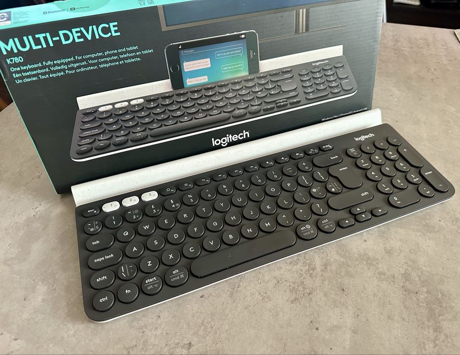Klawiatura Logitech K780 Multi-Device jak nowa