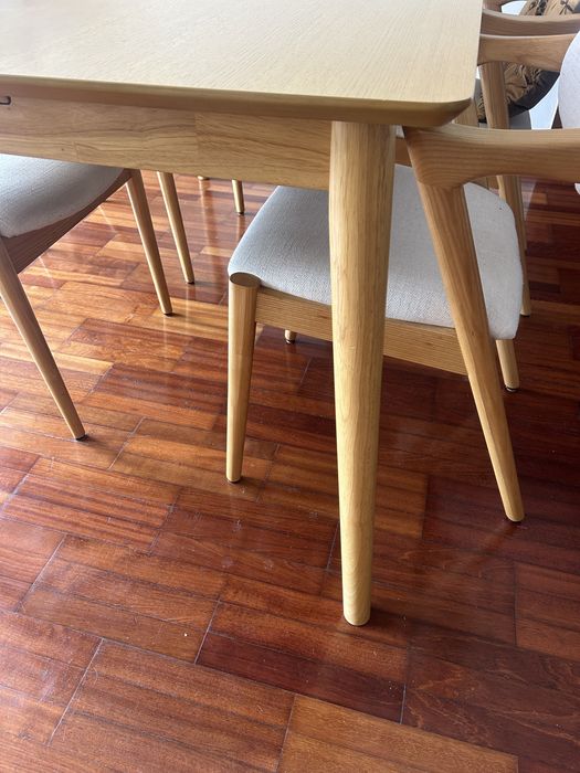 Mesa extensivel madeira de acacia