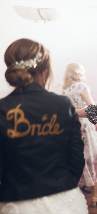 Kurtka z napisem Bride- ślub