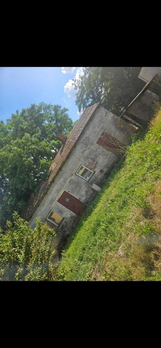 Sprzedam Dom + budynek