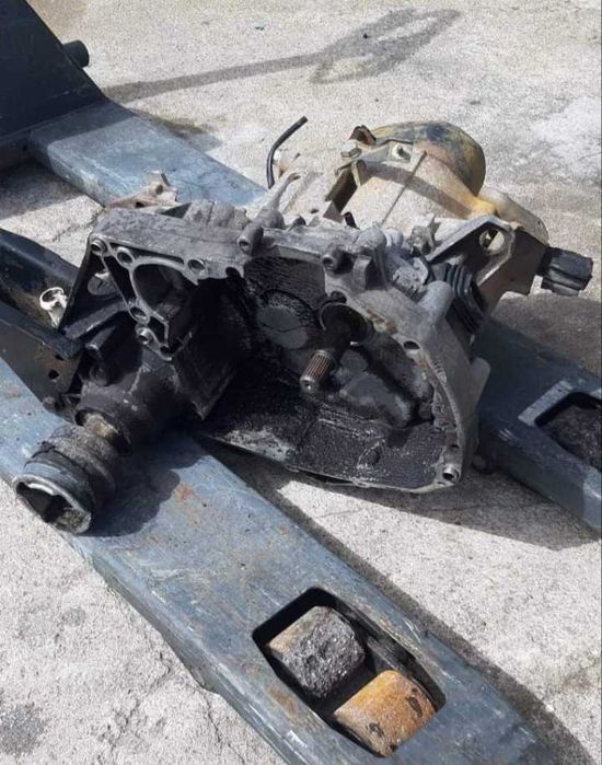 Para Peças Renault Expresso 1.6 diesel