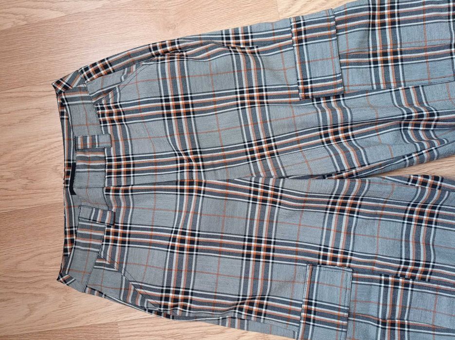 Штани в клітинку жіночі брюки карго Urban Outfitters