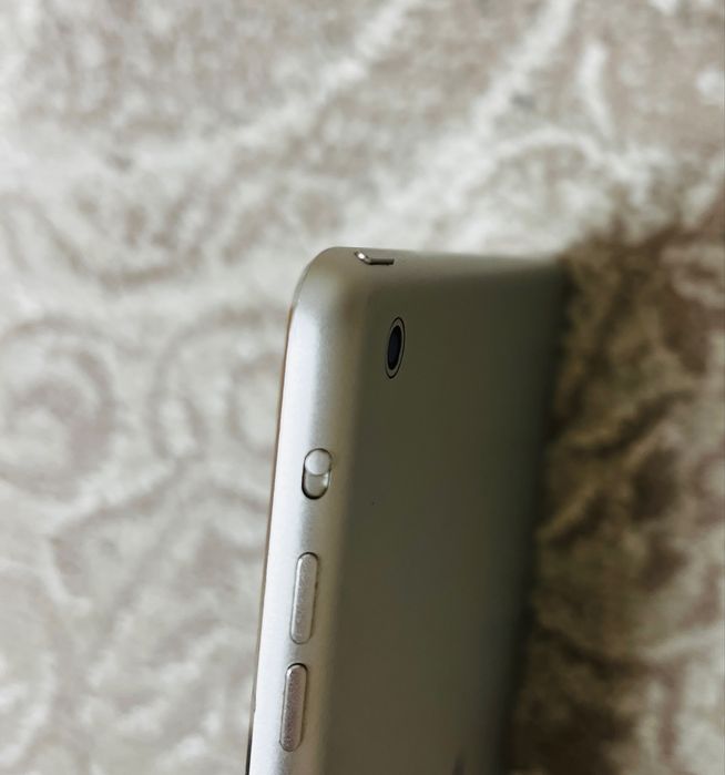 Apple iPad Air 32GB Silver