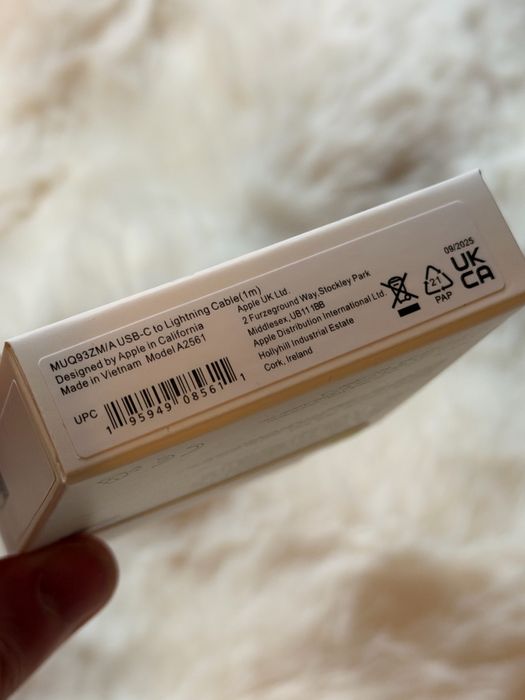 Kabel Apple USB-C na Lightning 1m Nowy, zaplombowany