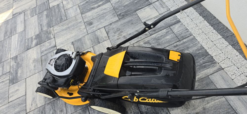 Kosiarka spalinowa z napędem Cub Cadet Briggs