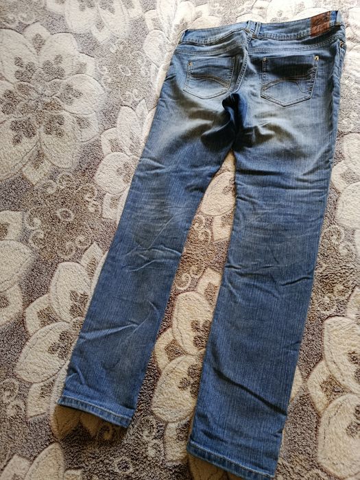 Джинсы для девушек