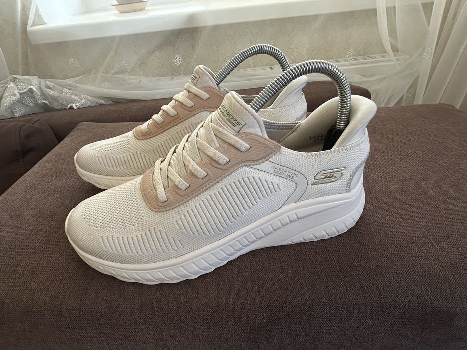 жіночі  кросівки Skechers Hands