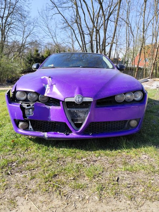 Alfa Romeo 159, odpala normalnie i jezdzi