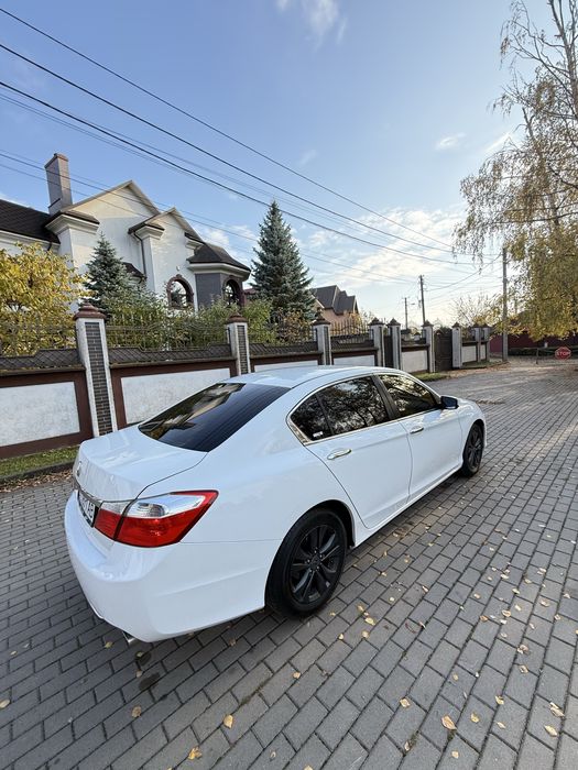 Хонда Акорд на автоматі