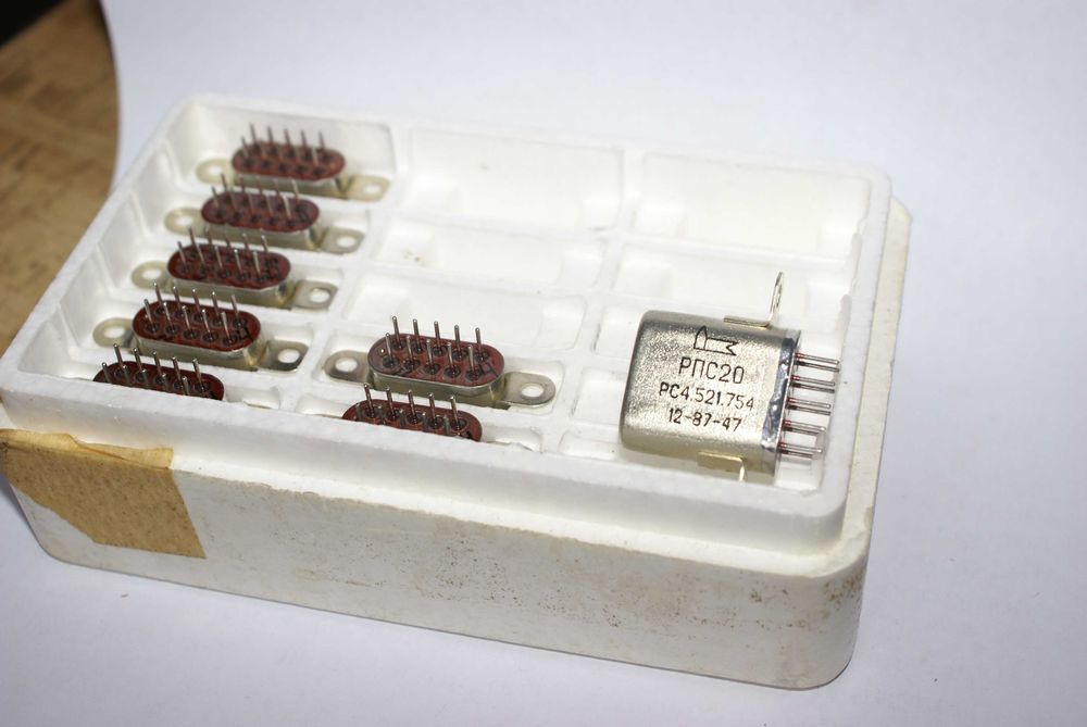 Реле РЭС 9 (23-32В)500шт; РЭС 22 (54-66В); РЭС32 (24-33В) 120шт; РПС20